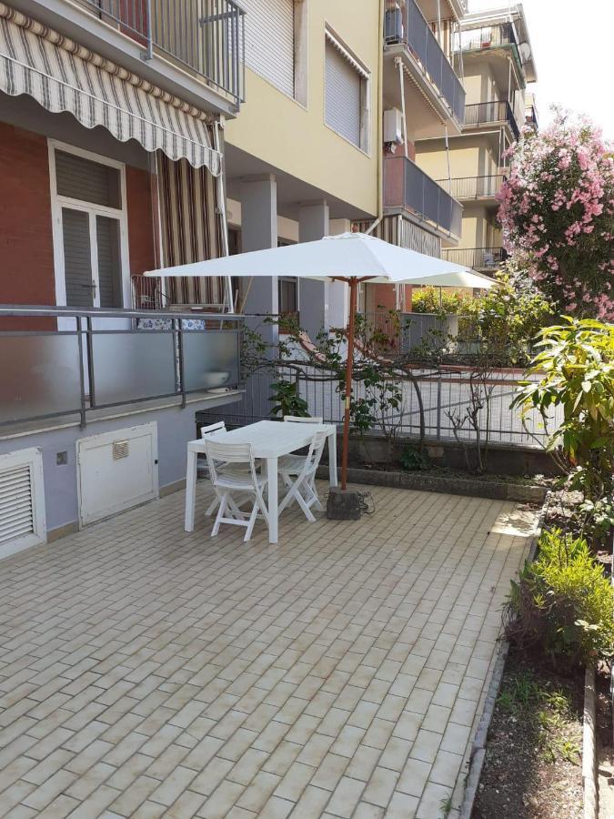 Casa Blu Apartment Follonica Exterior photo